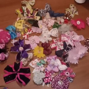 Lot of 60 girls hair accessories